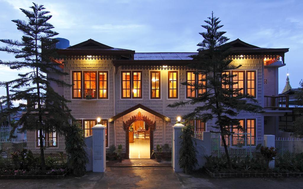 ניאונגשווה Golden Empress Hotel מראה חיצוני תמונה