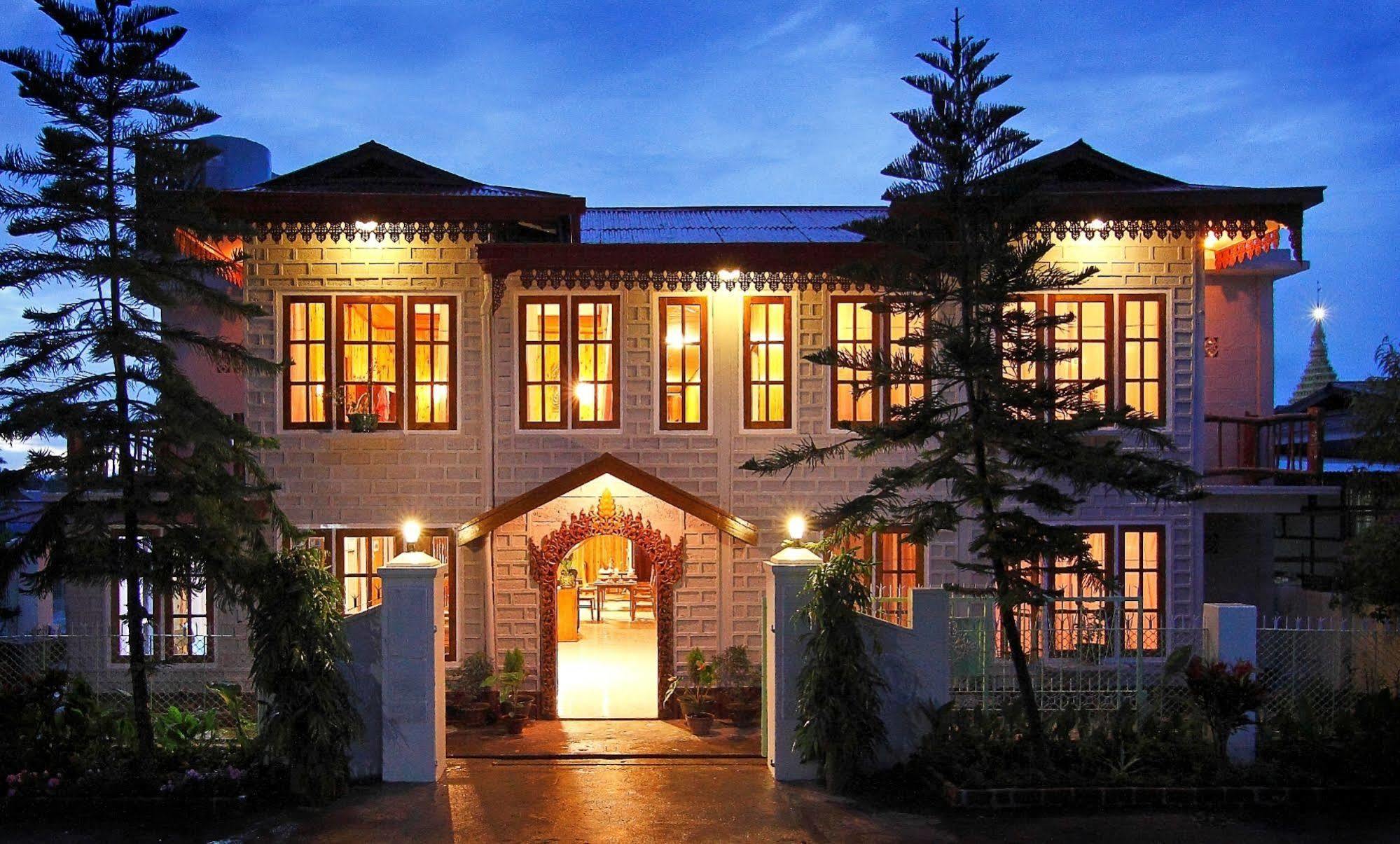 ניאונגשווה Golden Empress Hotel מראה חיצוני תמונה